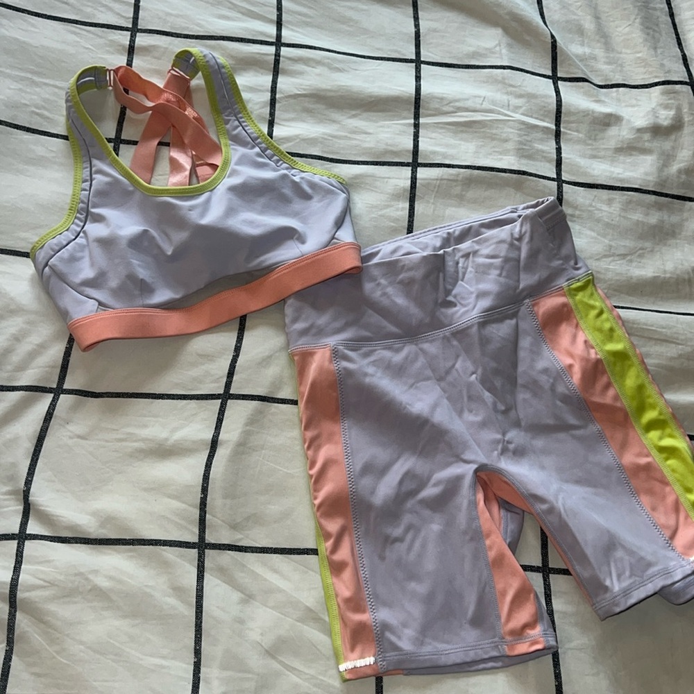 MOTION 360 FABLETICS MATCHING SET